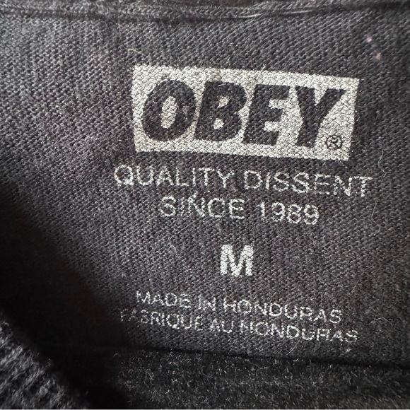 Obey Men's Black Graphic T-Shirt Size Medium - Picture 3 of 5